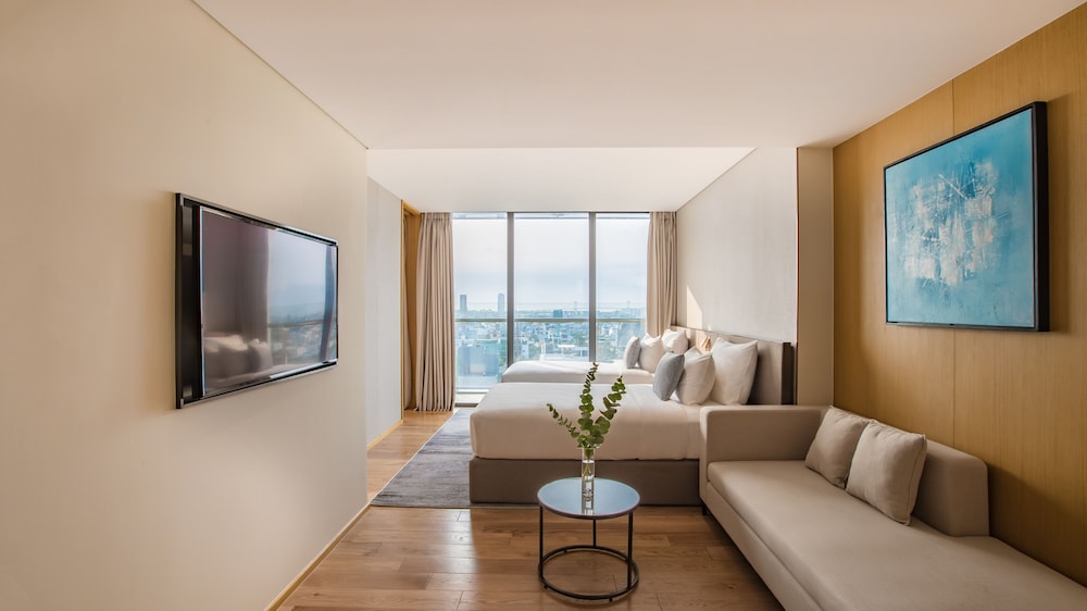 Prince Hotel Da Nang 42/75