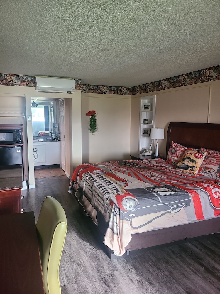 Route 66 Hotel And Conference 22/58