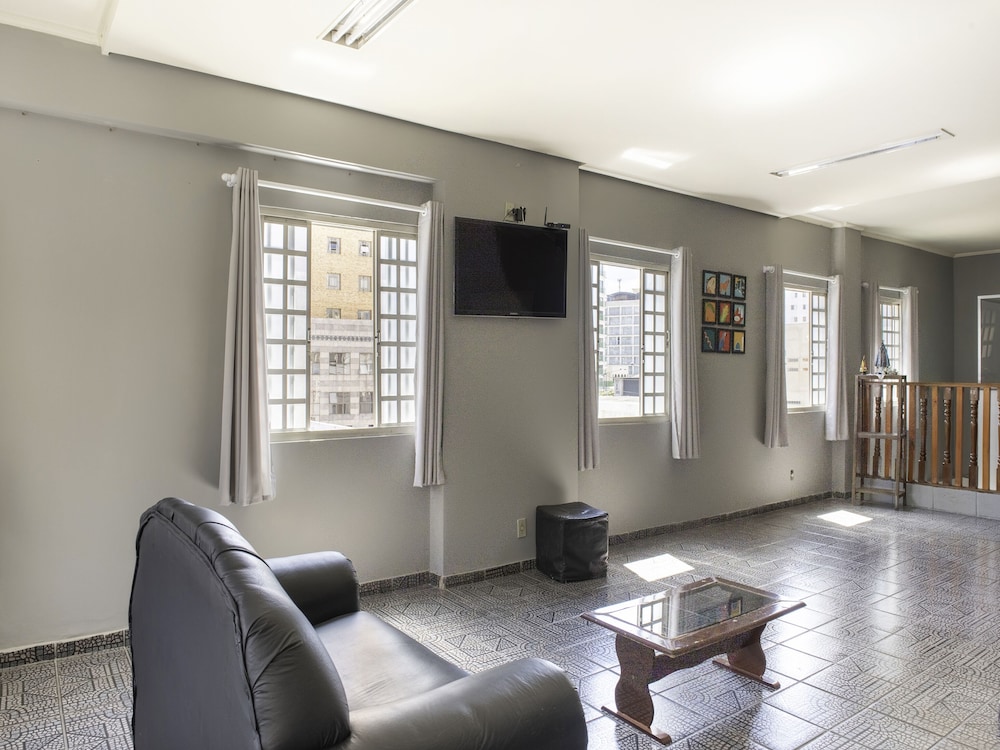 Hotel dos Nobres 25/37