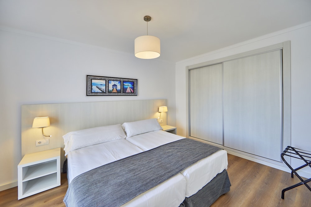 Ola Apartamentos Cala D Or 8/32