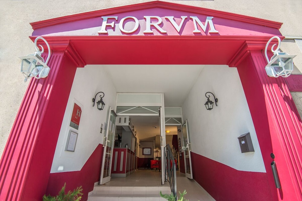 Hotel du Forum 1/50