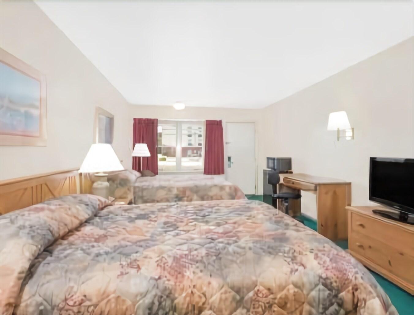 Travelodge by Wyndham New Philadelphia 7/20