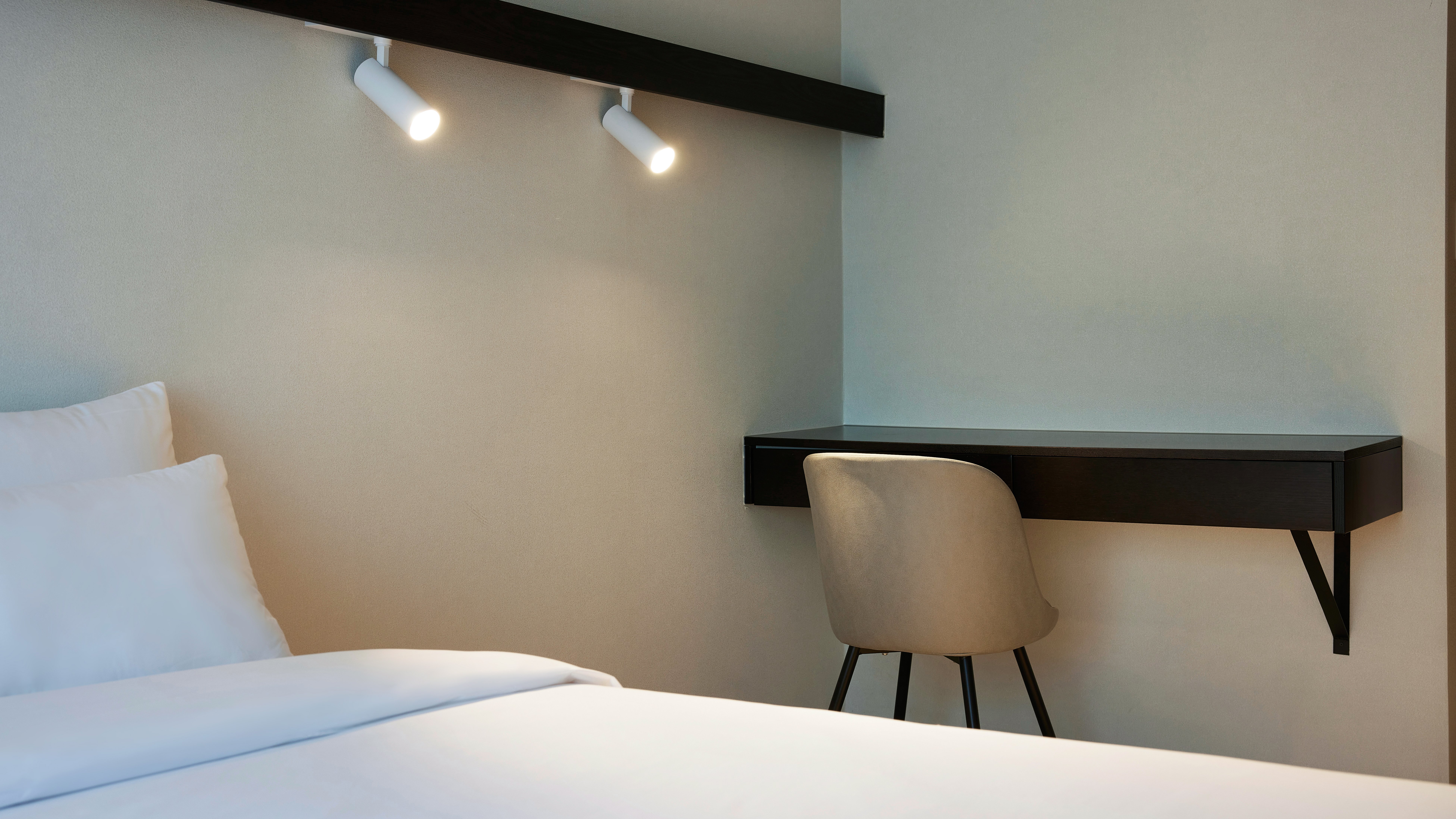 The Connoisseur Residence Hotel 18/51
