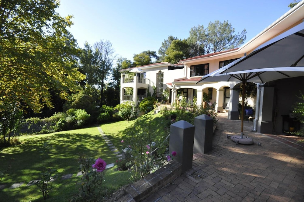 Southern Light Country House 48/50