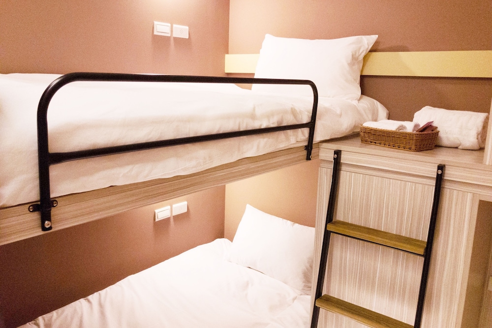 Divecube Hotel 20/60