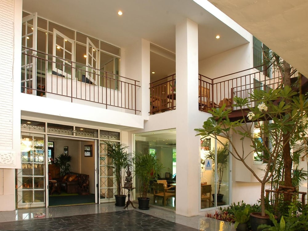 Bansabai Hostel 3/43