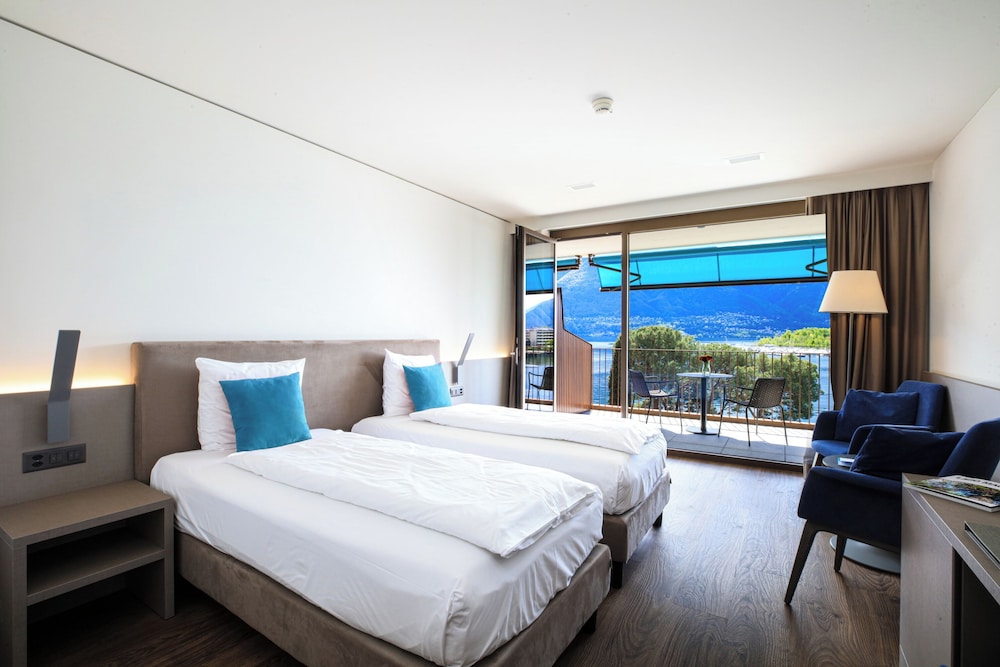 Hotel And Lounge Lago Maggiore 10/50