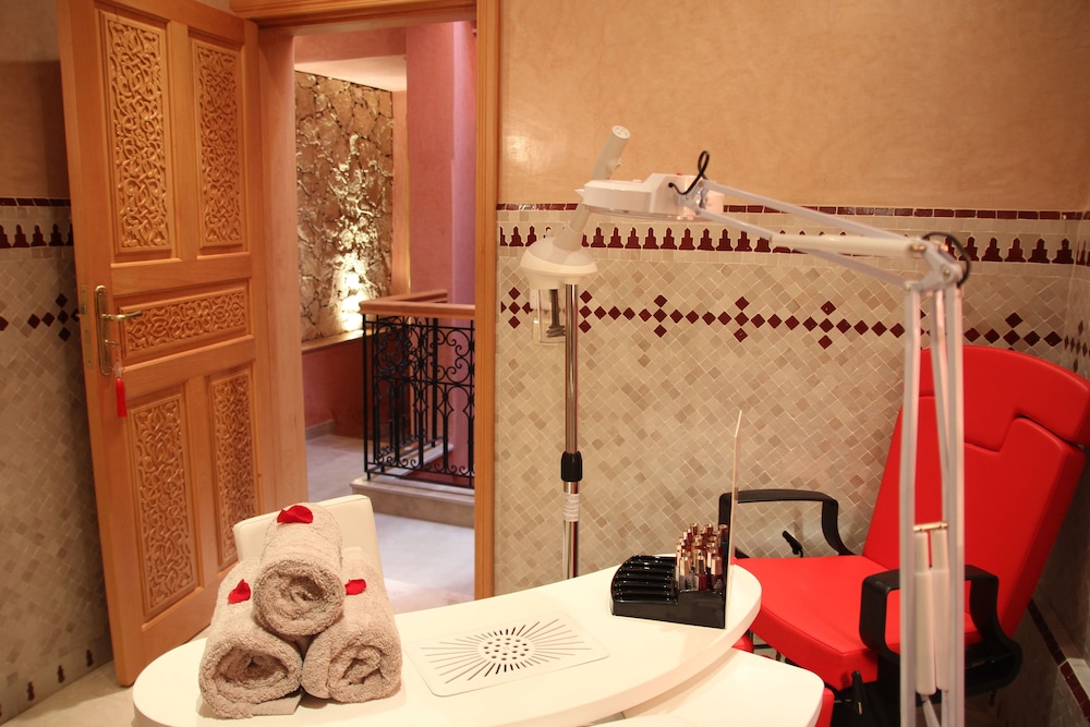 Riad Lena Spa 62/71
