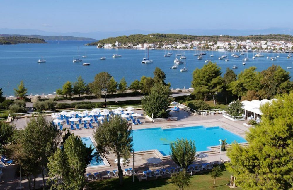 AKS PORTO HELI 18/48