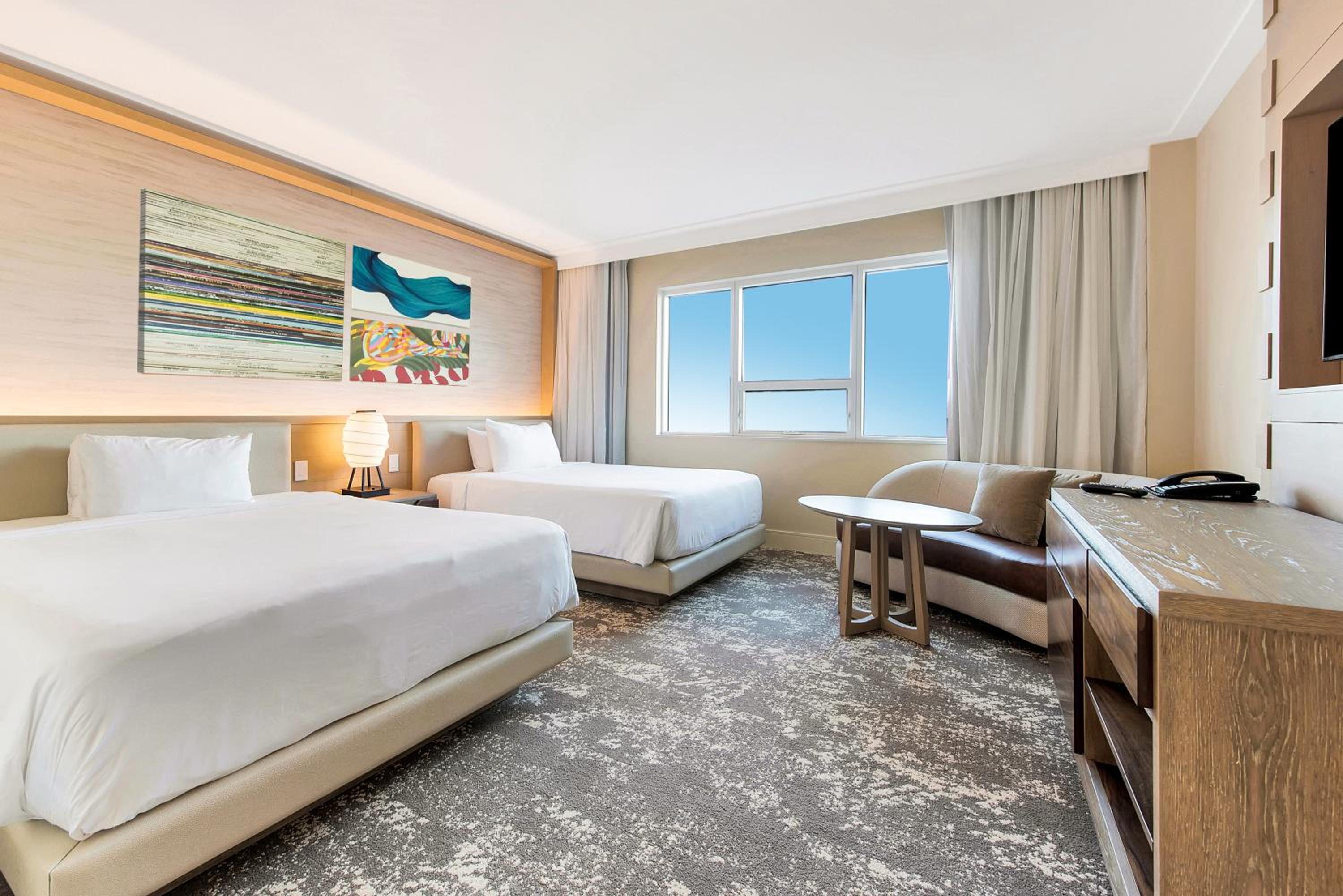 Premium, 2 Queen Beds, Resort View