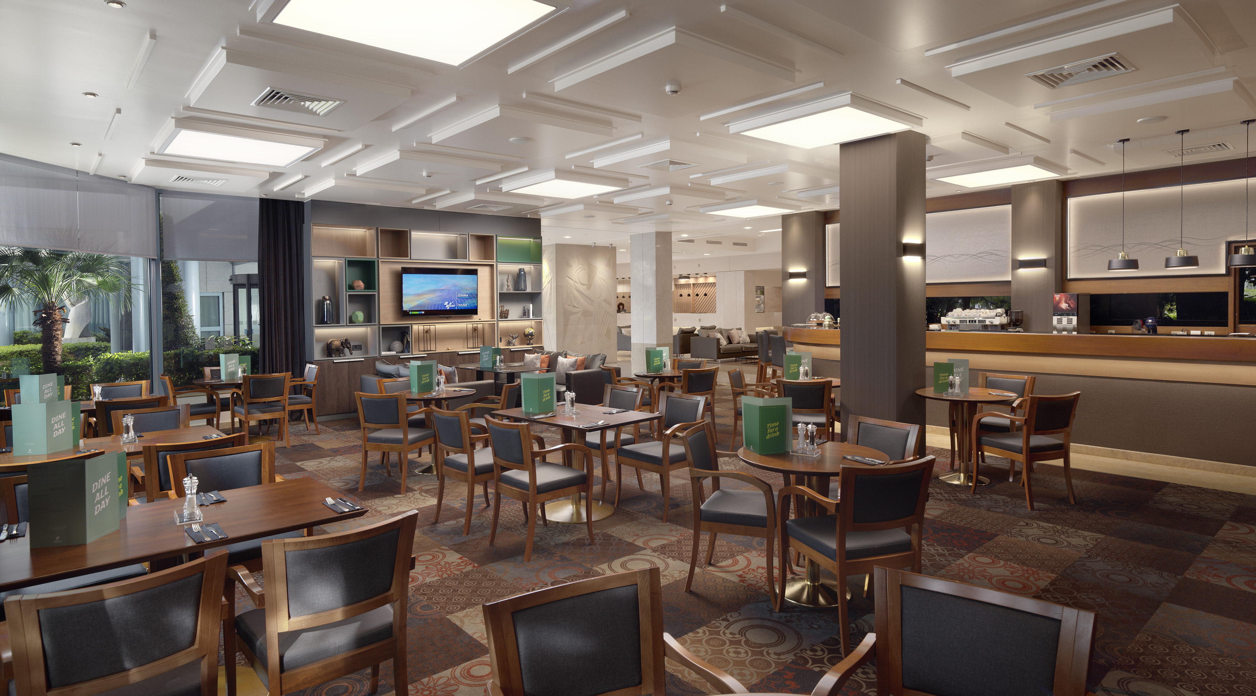 Holiday Inn Athens Airport 39/66