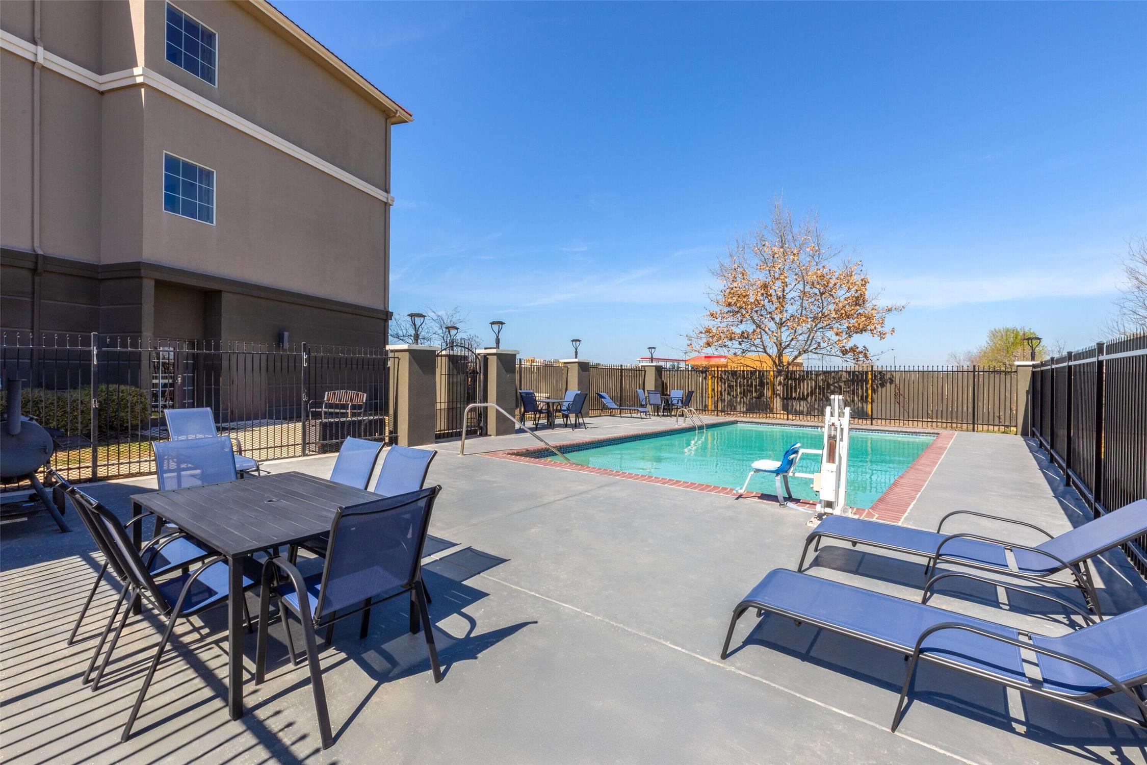 La Quinta Inn & Suites by Wyndham Kyle - Austin South 58/61