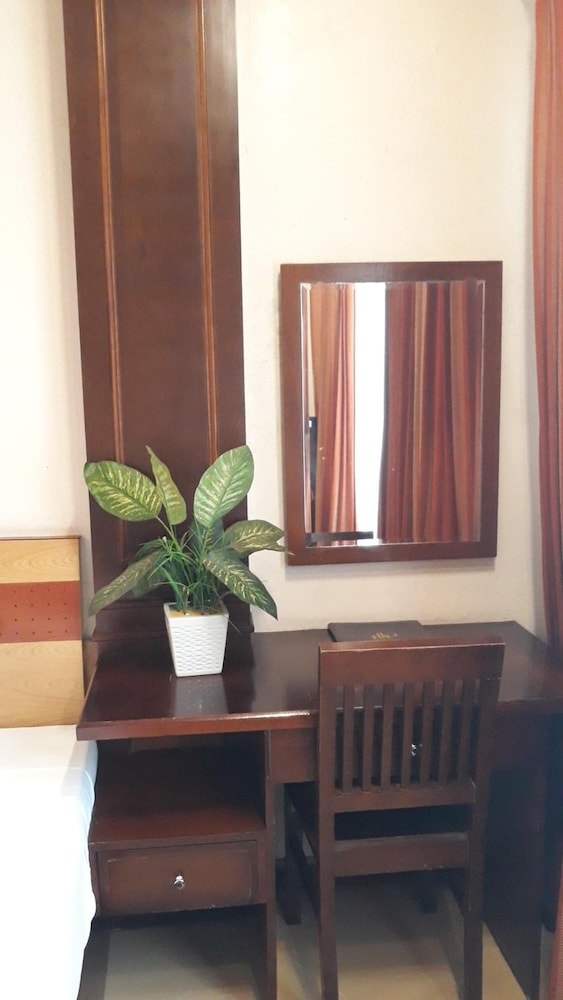 Hanoi Street Hotel 38/50
