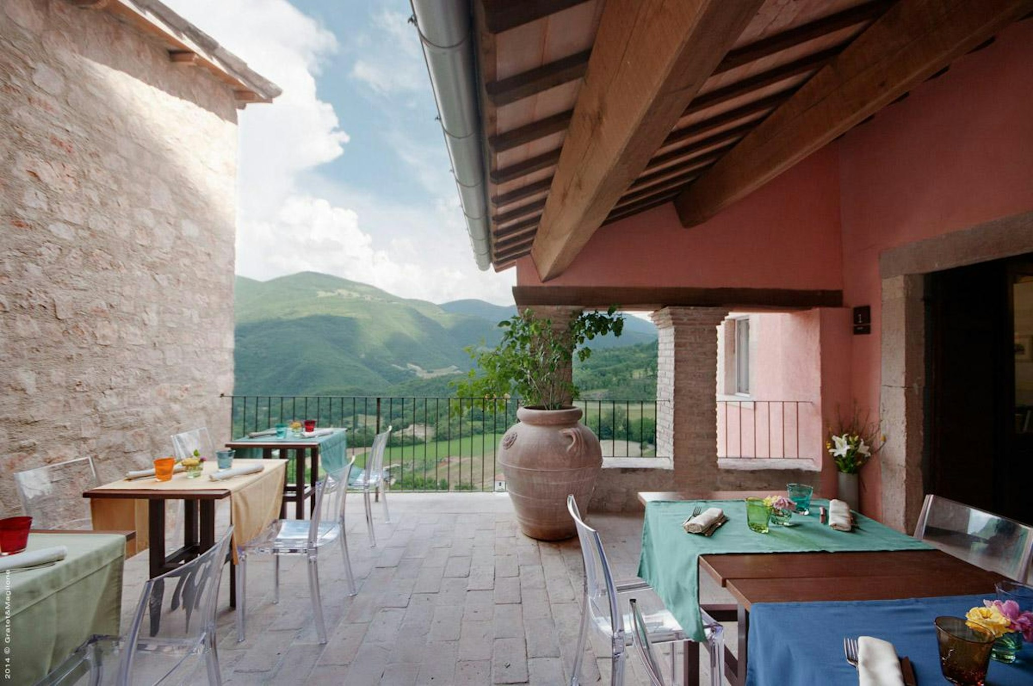 Castello di Postignano Relais 17/43