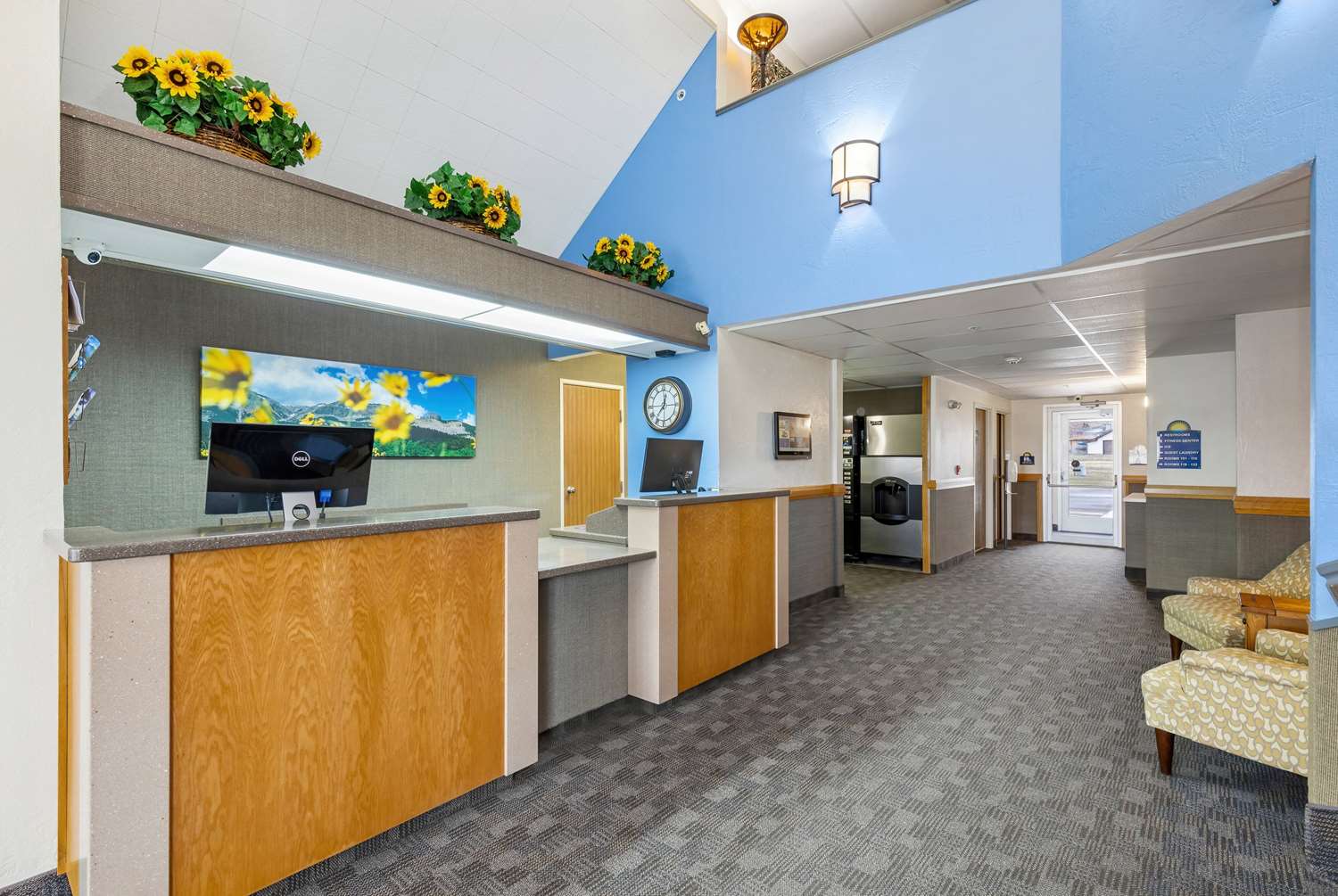 Days Inn By Wyndham Great Falls 4/35