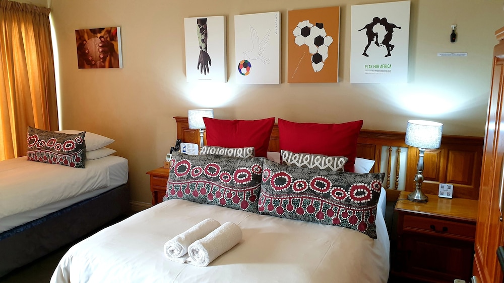 Pumleni Guesthouse 13/50