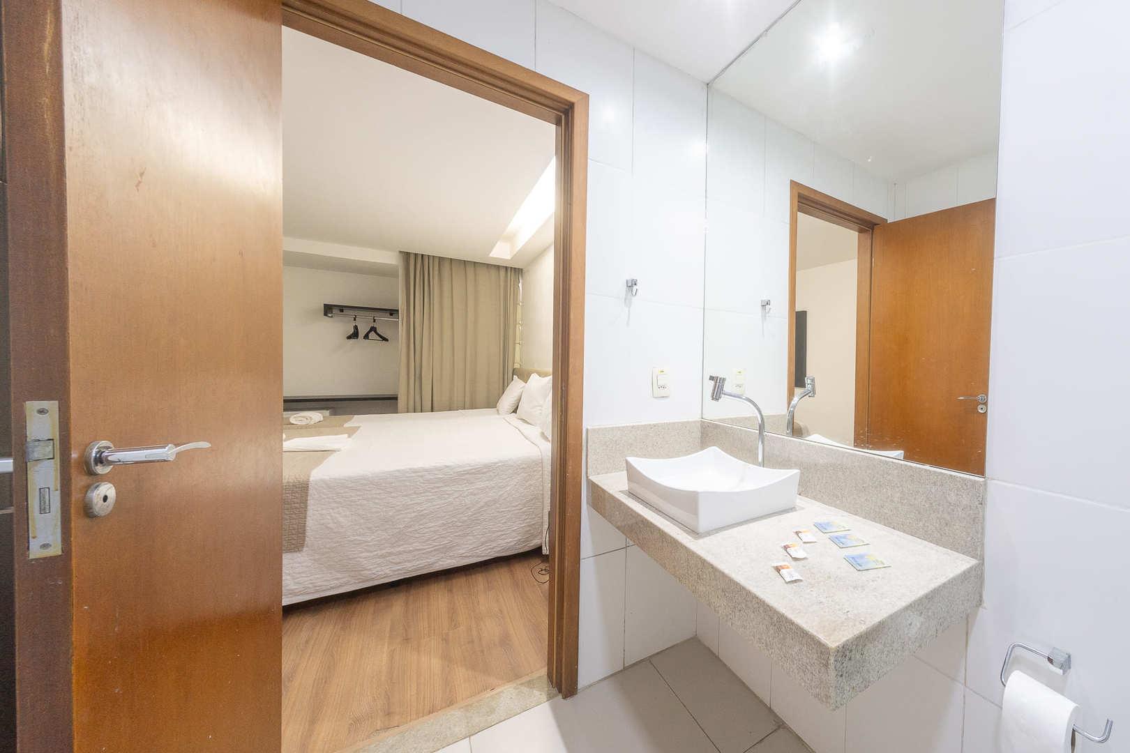 غرفة ثلاثية، MCZ Hotel 4/4