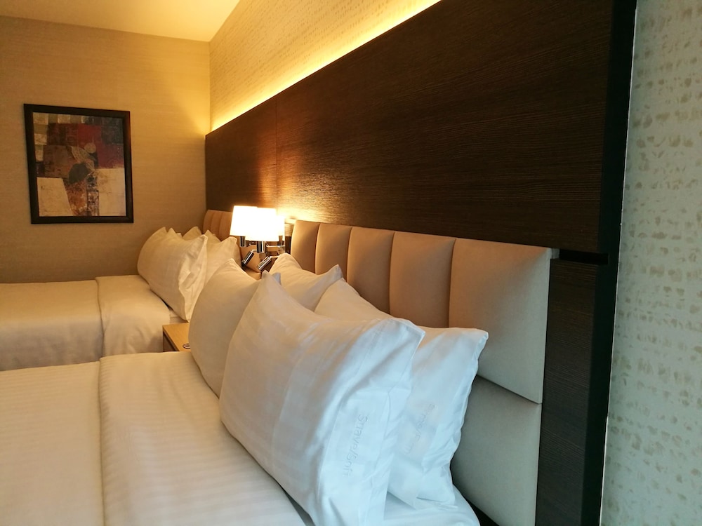 HOLIDAY INN GUATEMALA 21/78