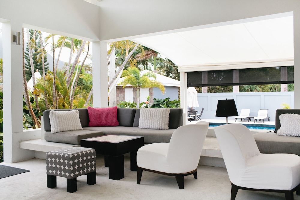 Montpelier Plantation & Beach 25/50