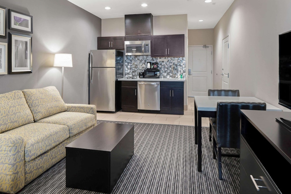 La Quinta Inn & Suites by Wyndham Rockport - Fulton 33/46