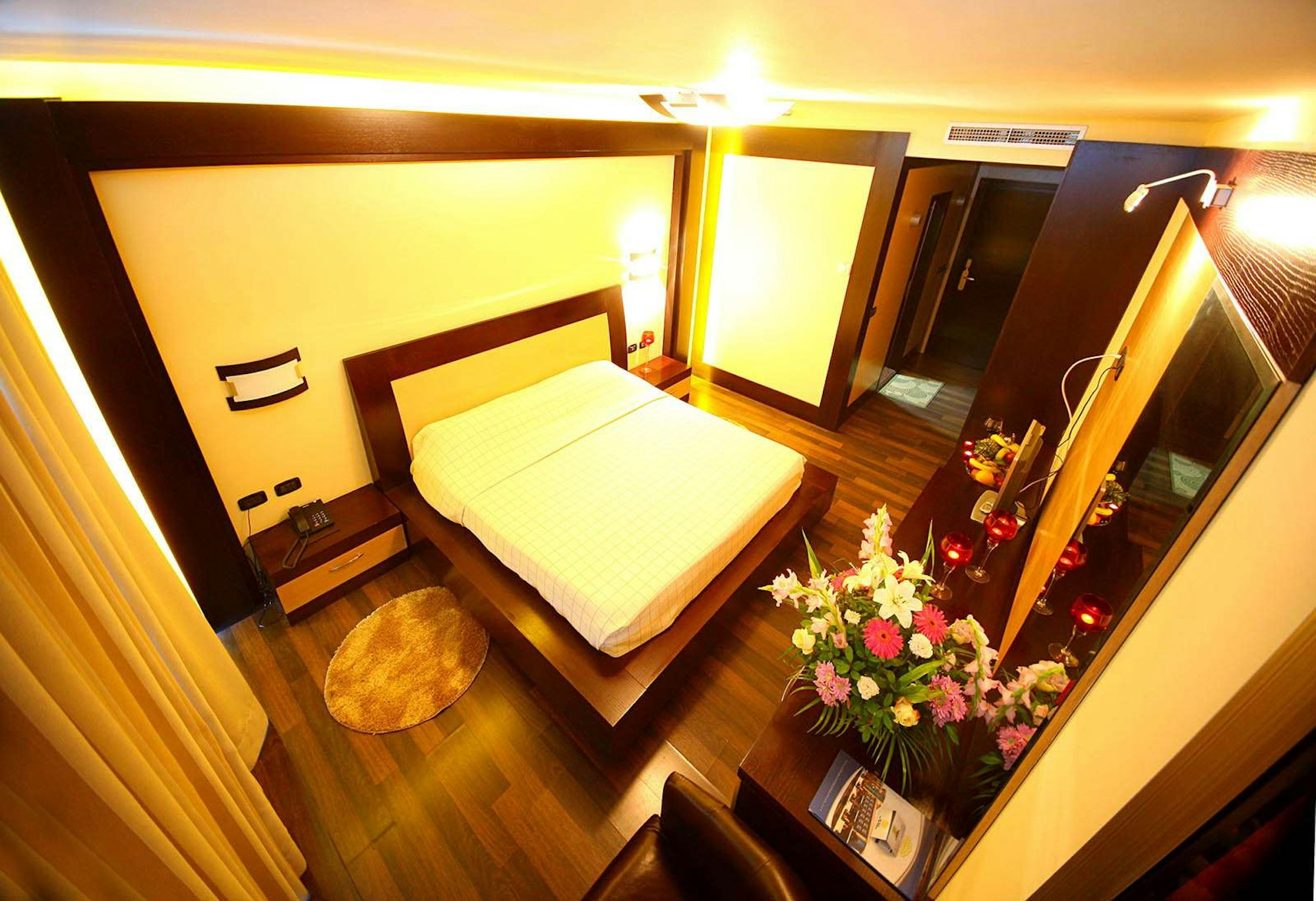 Vlora International Hotel 8/21