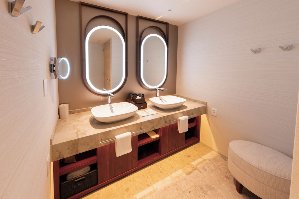 Hotel Springs Makuhari Premier 48/66