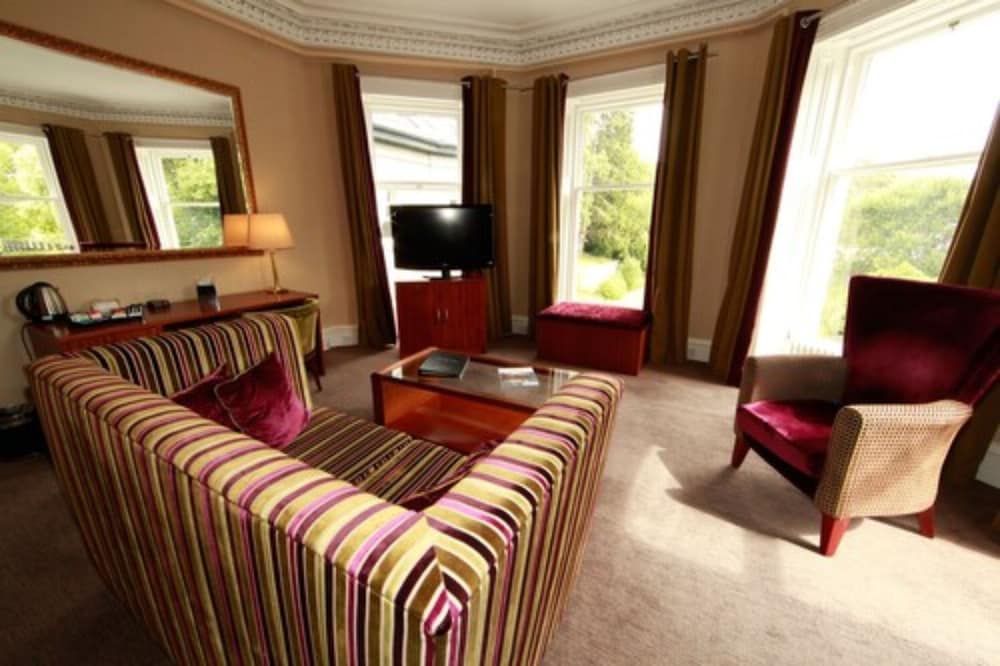 Tor Na Coille Hotel 41/52