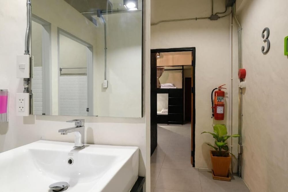 Salee Hostel 36/41