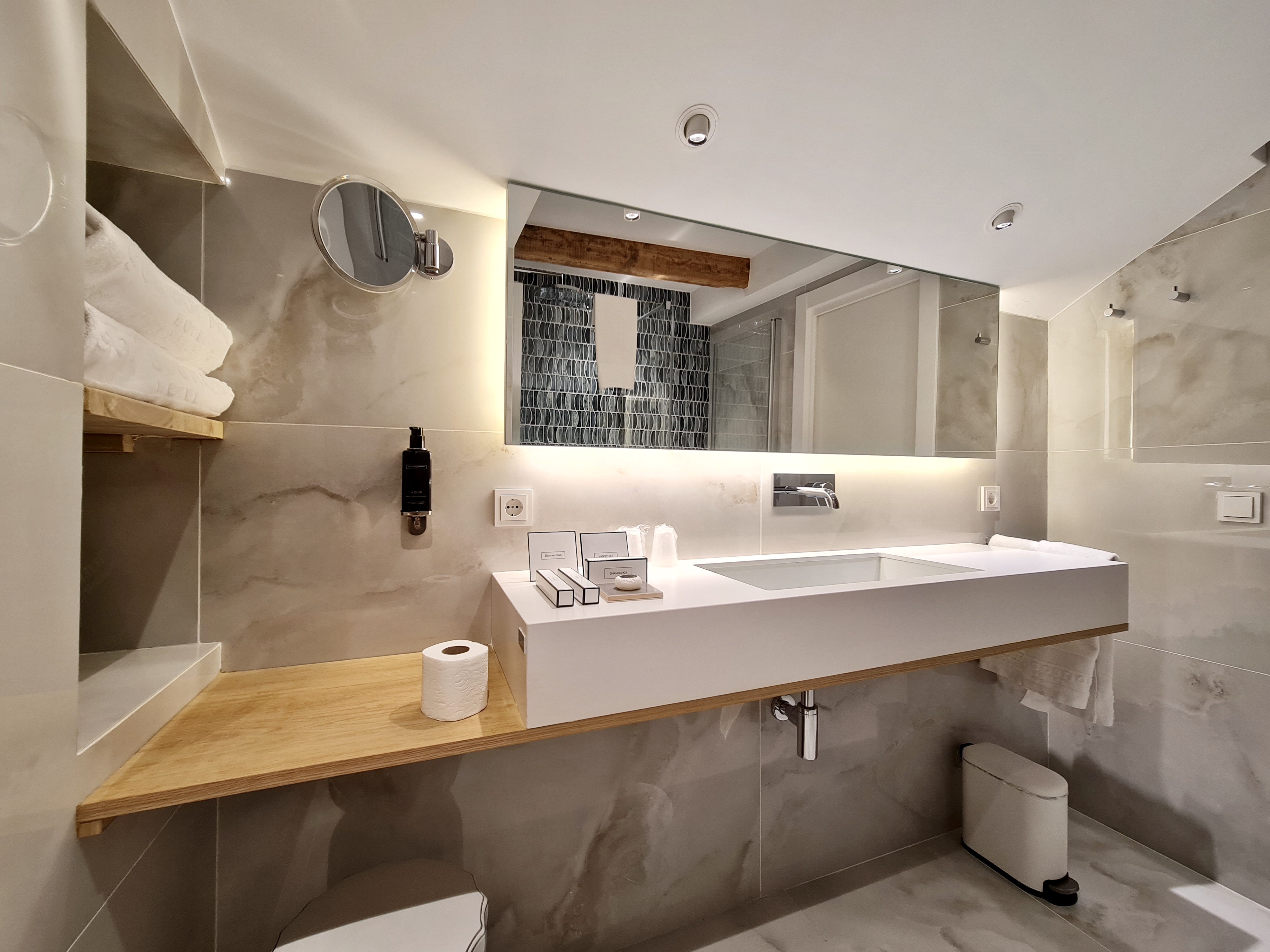 Sol Boutique hotel 55/63