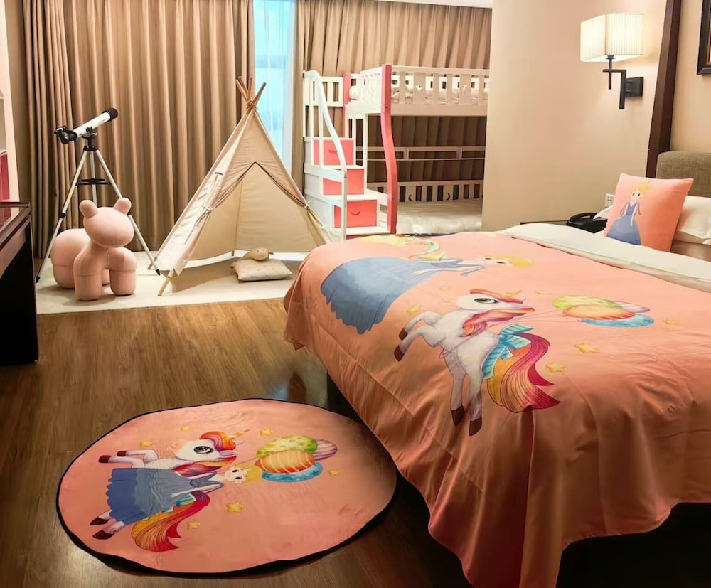 SSAW Boutique Hotel Xuhui Tongwen 32/60