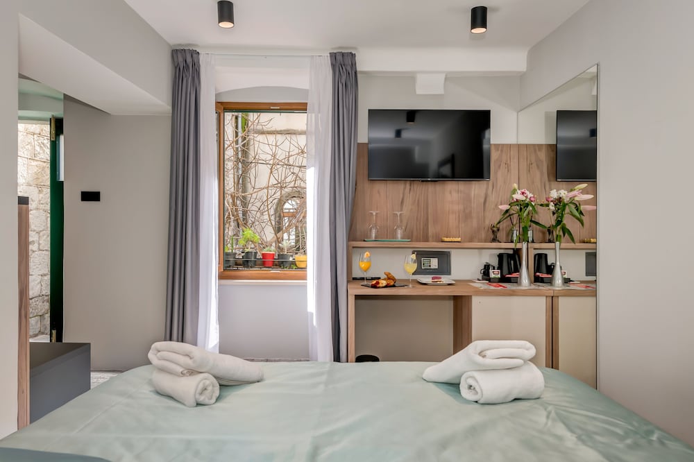 Makarun Heritage Rooms 13/44