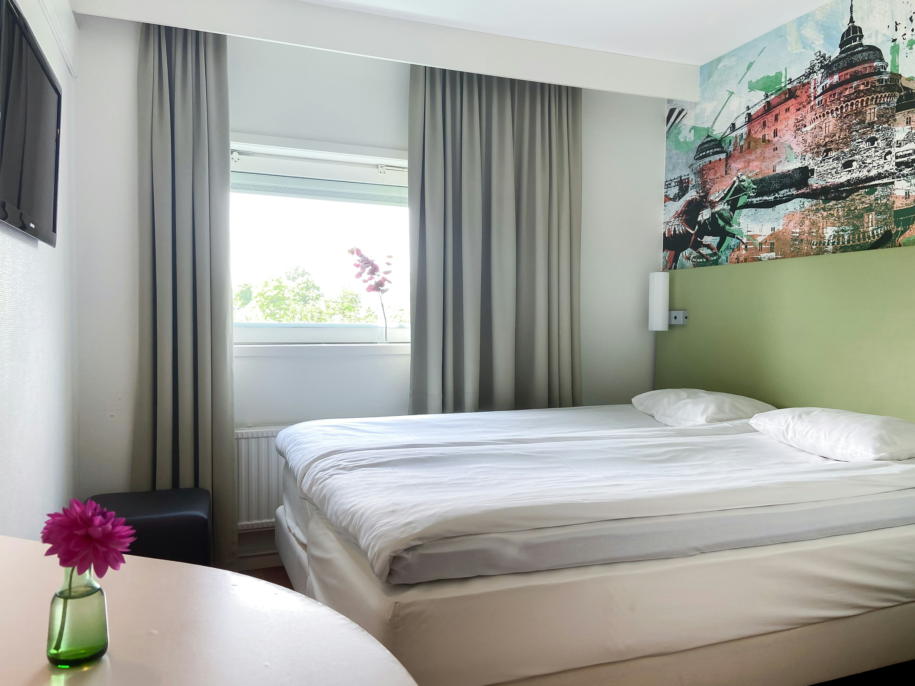 Standard, Double Bed
