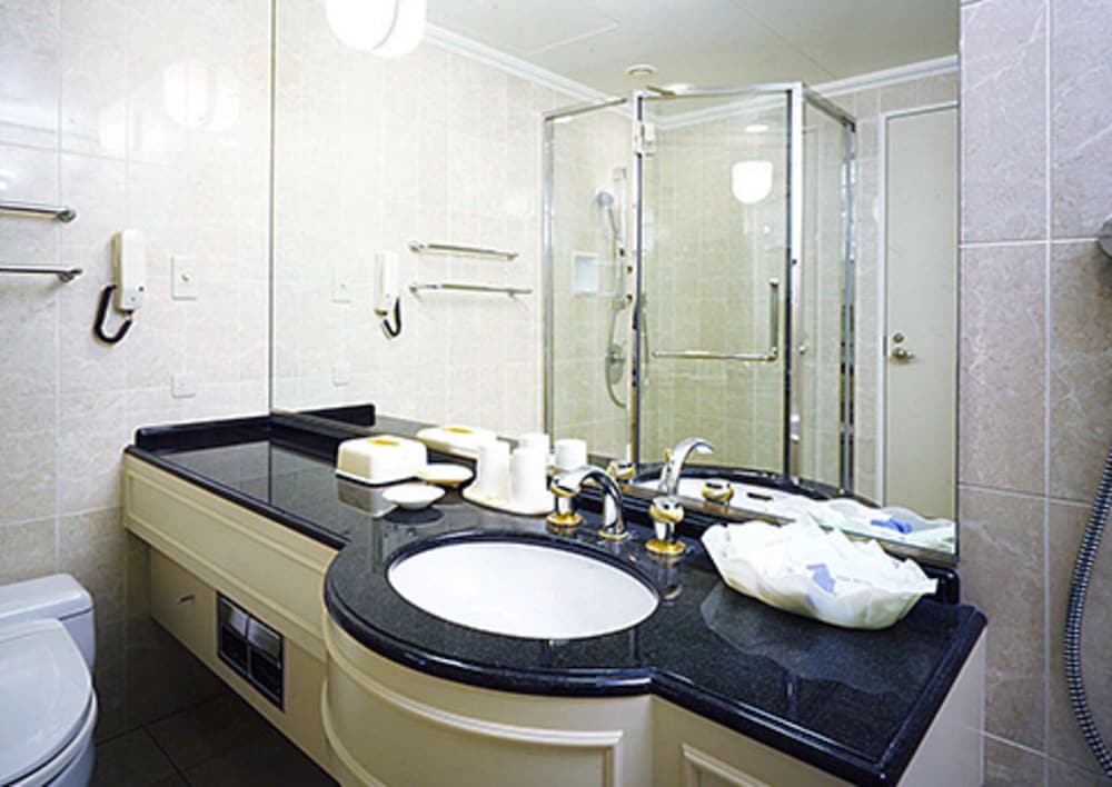 IMABARI KOKUSAI HOTEL 48/50