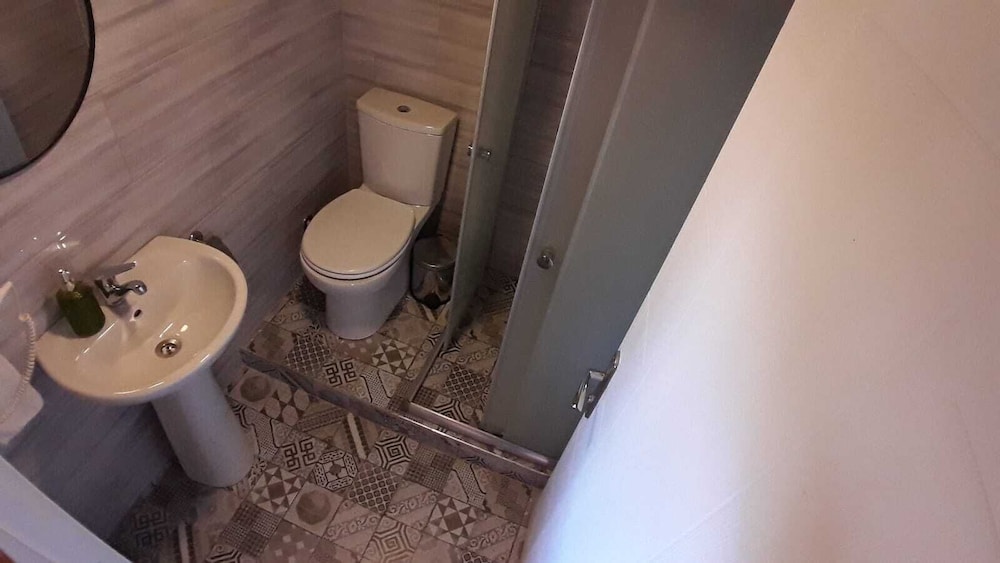 Elisa Butik Otel 38/40