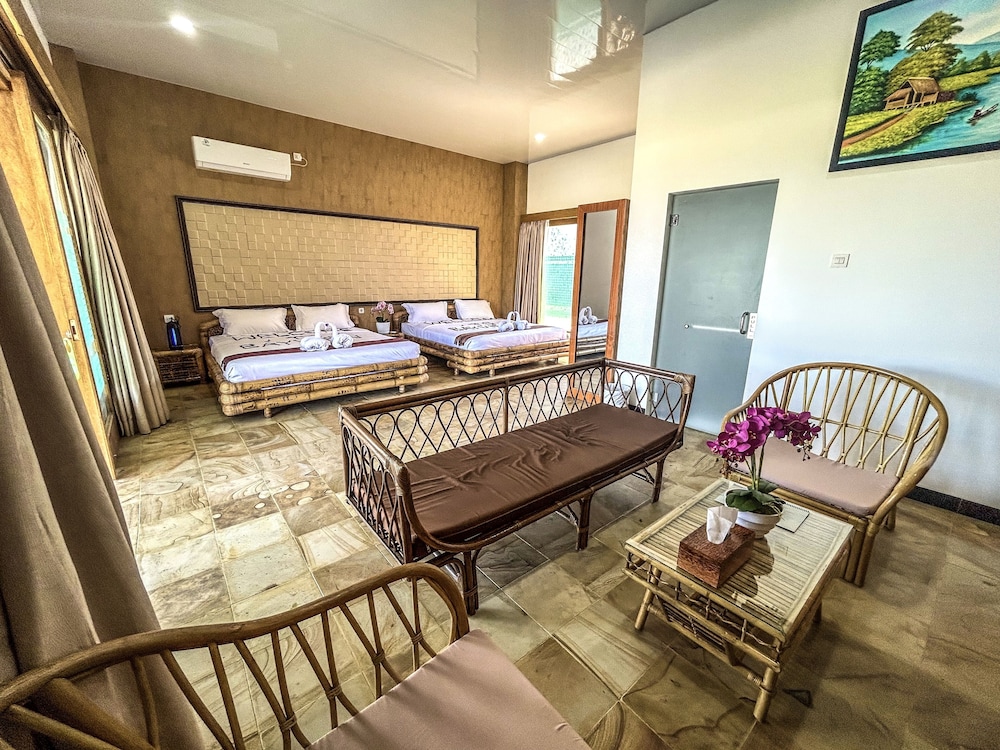 Bayview Beach Resort East Lombok 13/49