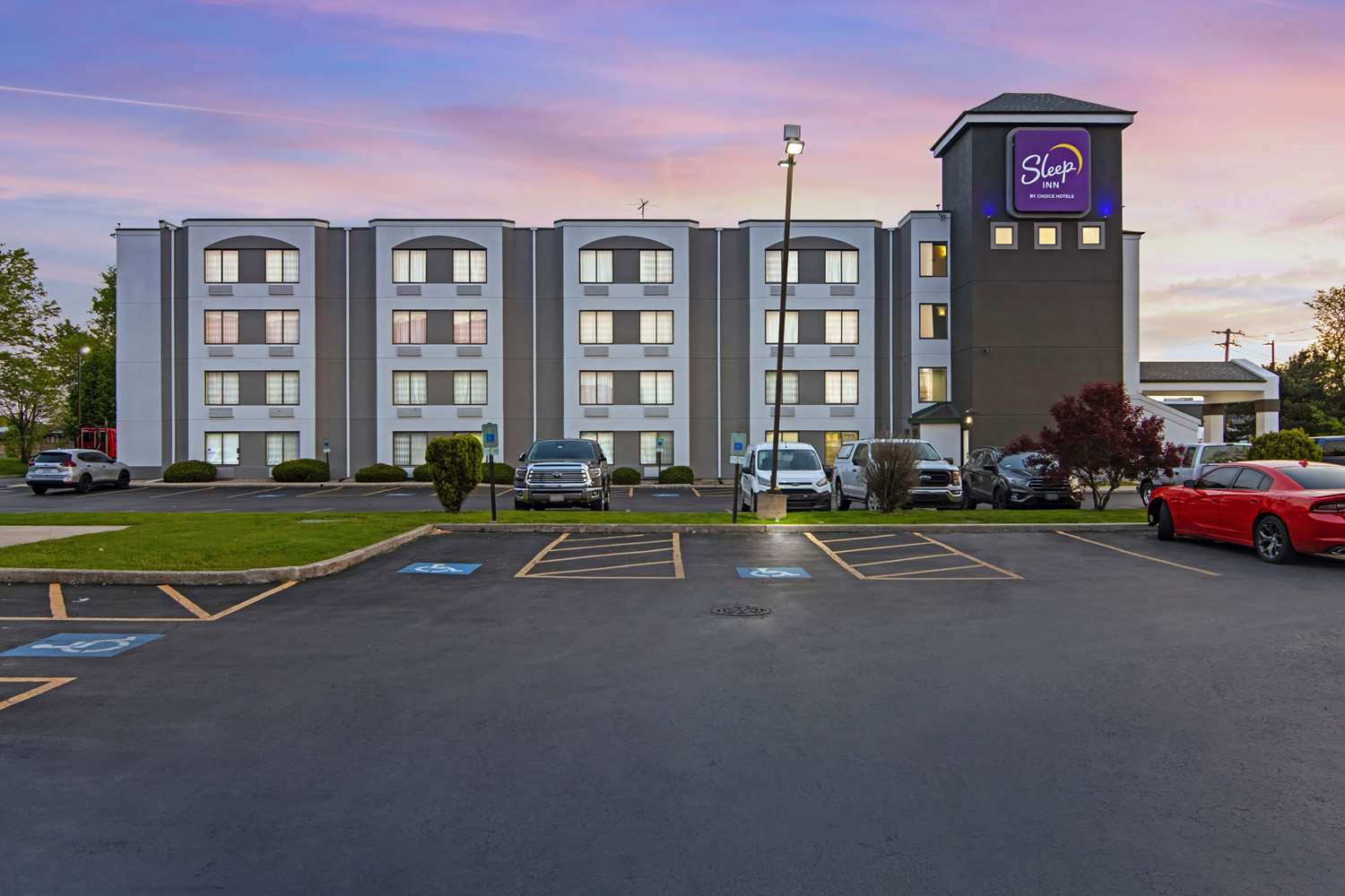Sleep Inn near I-80 and I-94 23/27