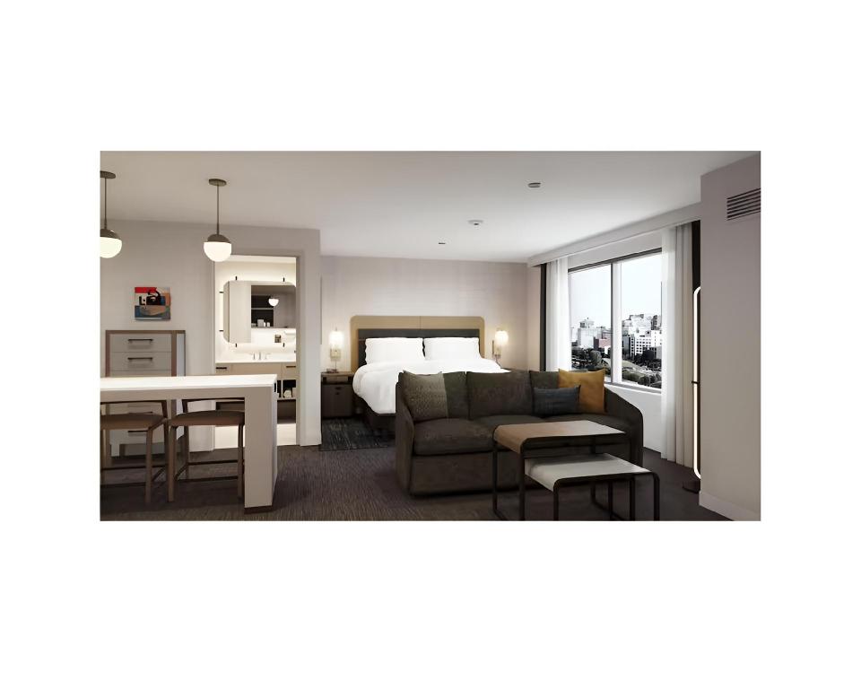 Efficiency, Suite, King Bed, Accessible