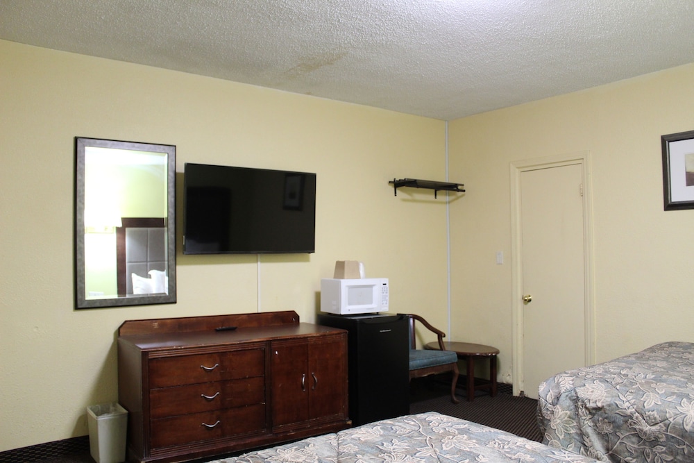 Double N Motel 16/32