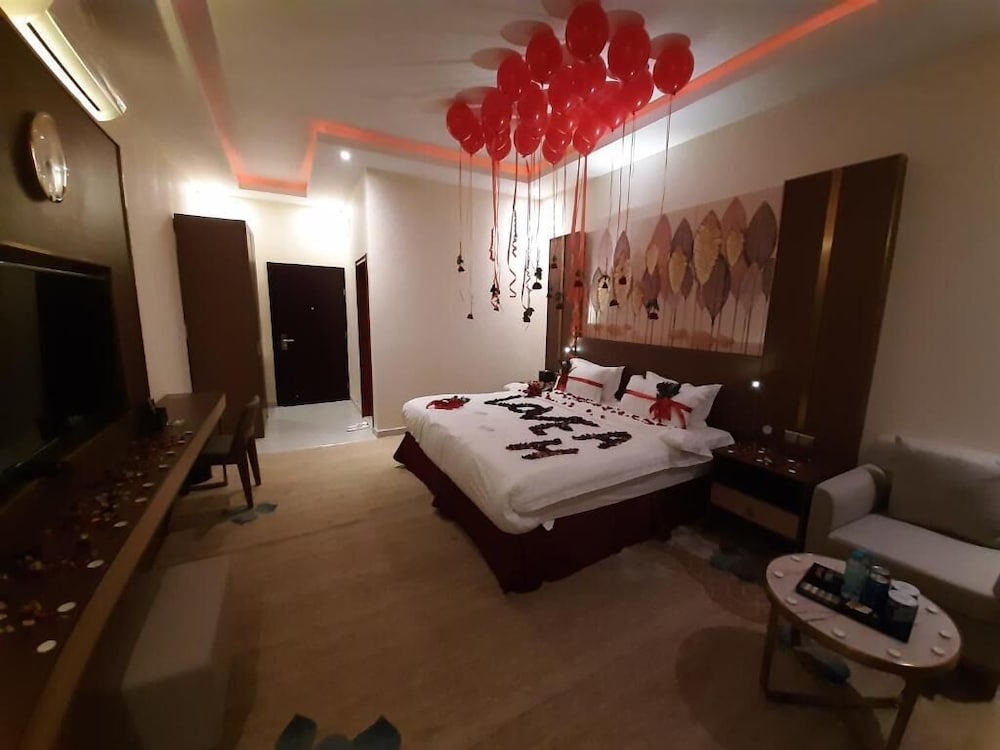 فندق قصر الشمال(Qasr Alshamal Hotel) 18/50