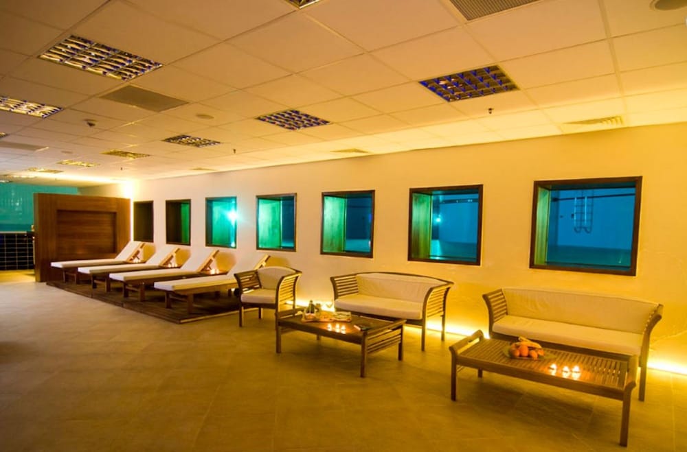 Grand Belish Hotel 14/24