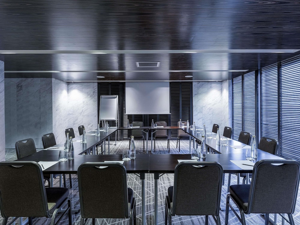 Movenpick Hotel & Convention Centre KLIA 50/63