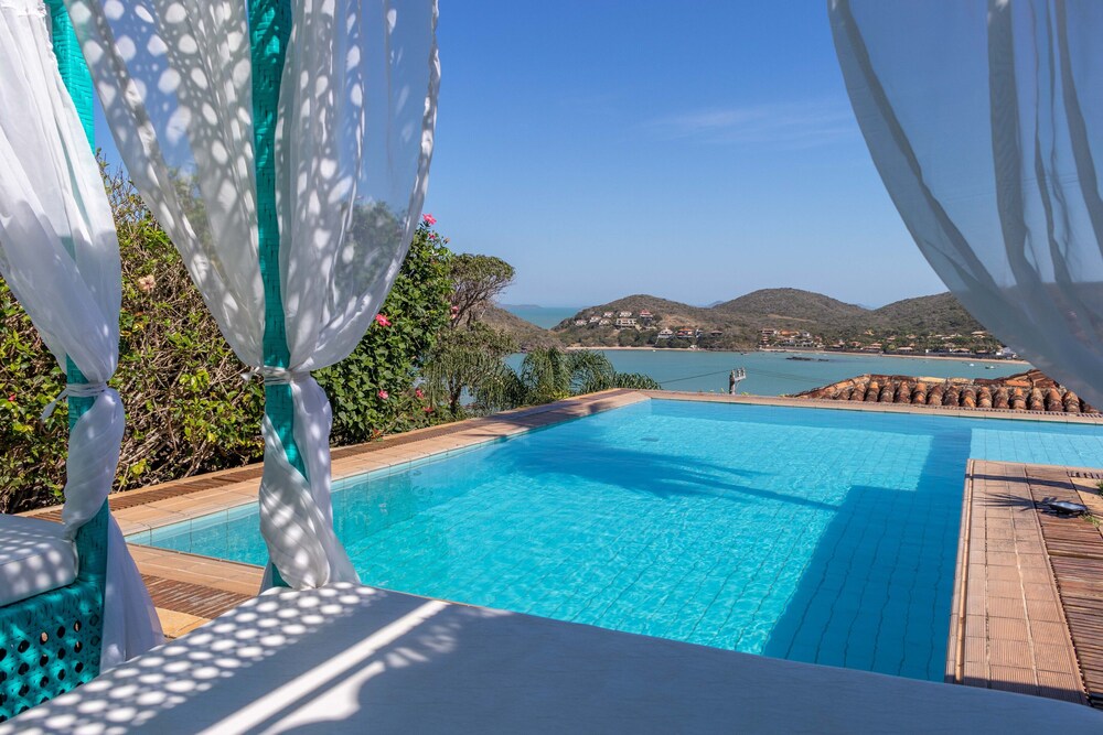 Royal Turquesa Boutique Hotel 71/75