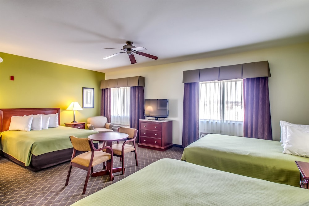 Best Western Geneseo Inn 16/32