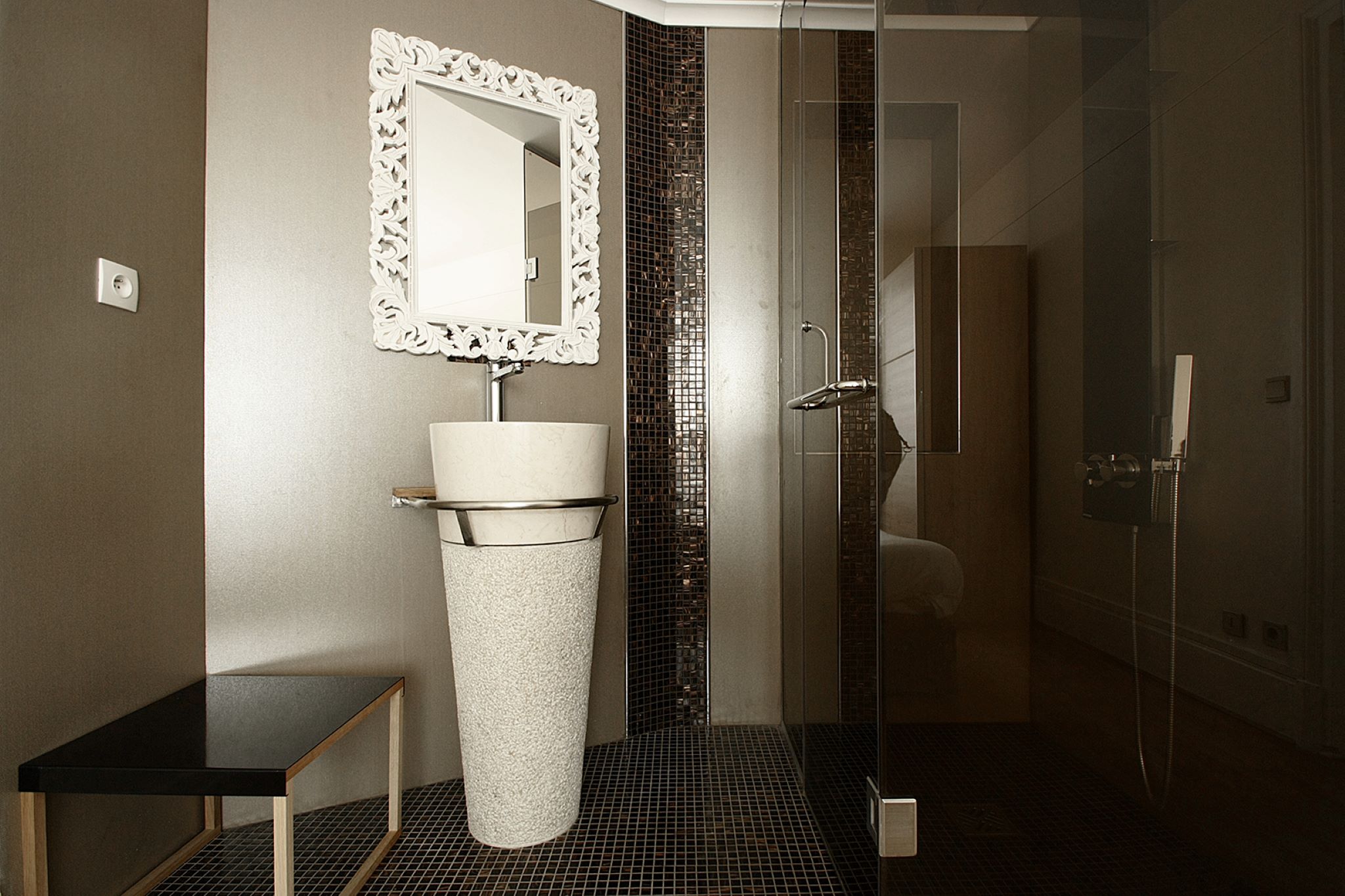 Bridgestreet Champs Elysees Hotel 10/19