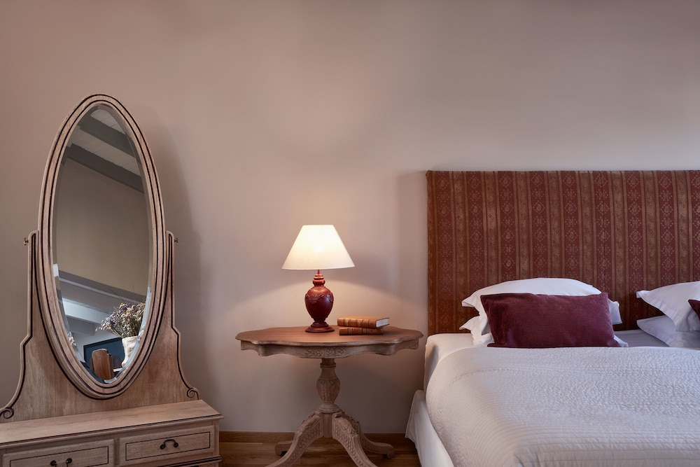 Emporikon Athens Hotel 18/32