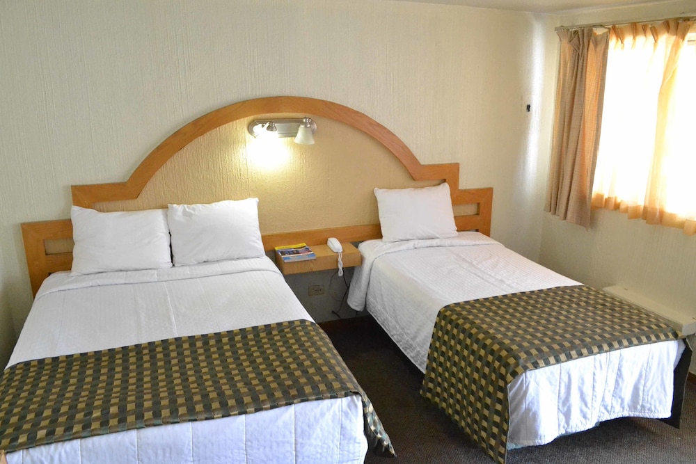Hotel Flamingo Juarez 13/30