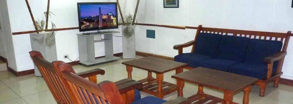 Hotel Adrazi 24/40