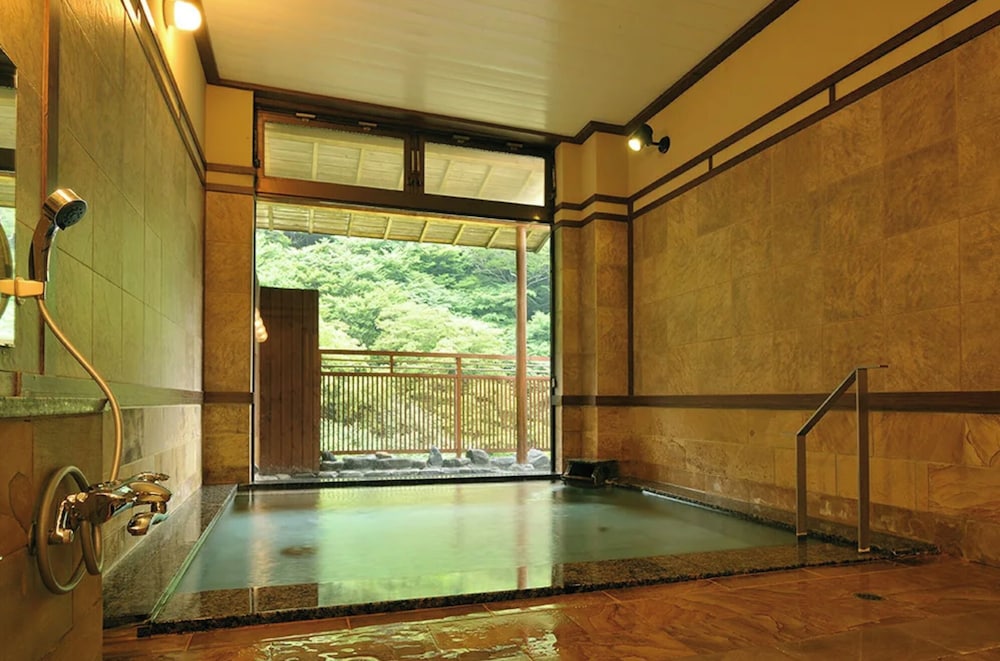 Shima Onsen Tokiwasure no Yado Yoshimoto 23/57