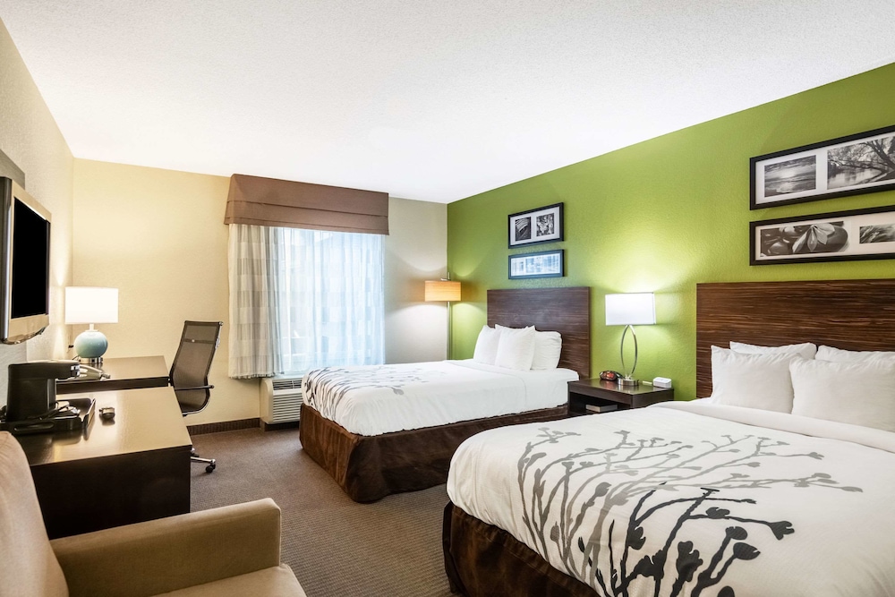 Comfort Inn Emporia 11/34