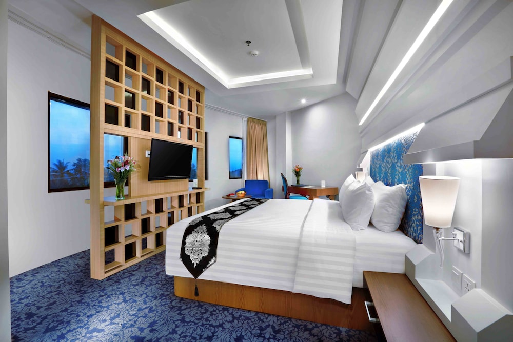 Ck Tanjungpinang Hotel & Convention Centre 5/16